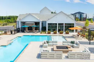 2020 Winters Eve Dr, Charlotte, NC 28269 - Photo 5