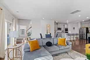 571 Palmarosa St, Fort Mill, SC 29715 - Photo 3