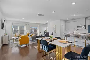 571 Palmarosa St, Fort Mill, SC 29715 - Photo 1