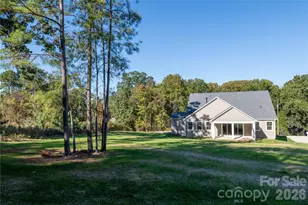 4243 Candlewood Dr, Sherrills Ford, NC 28673 - Photo 29