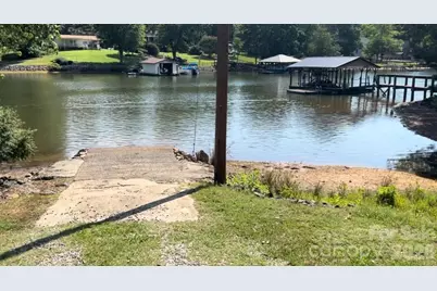 4243 Candlewood Drive #9, Sherrills Ford, NC 28673 - Photo 5