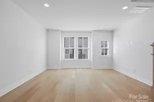 1122 Pegram Crossing Dr, Charlotte, NC 28205 - Photo 17