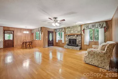 2076 Jay Clark Road, Morganton, NC 28655 - Photo 3