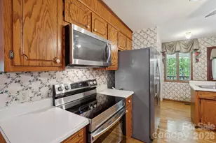 2076 Jay Clark Rd, Morganton, NC 28655 - Photo 15