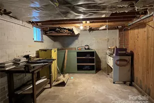 8725 Bringle Ferry Rd, Salisbury, NC 28146 - Photo 23