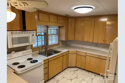 8725 Bringle Ferry Road, Salisbury, NC 28146 - Photo 11