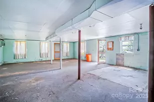 80 Carver St, Brevard, NC 28712 - Photo 13