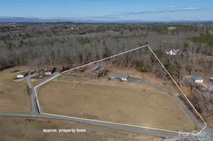 156 Eagle Nest Rd, Columbus, NC 28722 - Photo 5