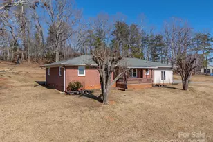 156 Eagle Nest Rd, Columbus, NC 28722 - Photo 39