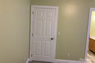 7 Chapel Park Pl, Asheville, NC 28803 - Photo 11