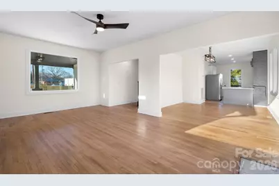 49 8th Street SE, Hickory, NC 28602 - Photo 13