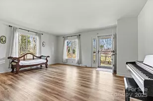 3995 Burton Ln, Denver, NC 28037 - Photo 5