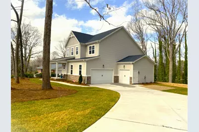 553 W Lowrance Avenue, Mooresville, NC 28115 - Photo 1