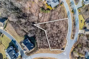 1509 Summit Hill Rd, Hendersonville, NC 28791 - Photo 1