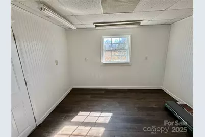 436 Riverwind Drive, Hendersonville, NC 28739 - Photo 15