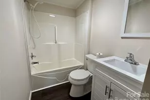 436 Riverwind Dr, Hendersonville, NC 28739 - Photo 9