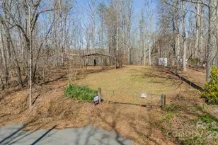 000 N Mountain St, Blacksburg, SC 29702 - Photo 11