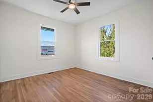 49 8th St SE, Hickory, NC 28602 - Photo 21