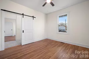 49 8th St SE, Hickory, NC 28602 - Photo 23