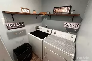 113 Highlander St, Morganton, NC 28655 - Photo 5