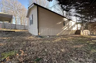 113 Highlander St, Morganton, NC 28655 - Photo 47