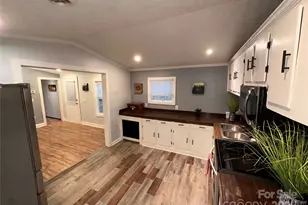 113 Highlander St, Morganton, NC 28655 - Photo 33