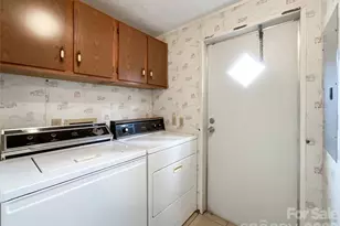 2329 Dolan Ln, Liberty Hill, SC 29074 - Photo 37