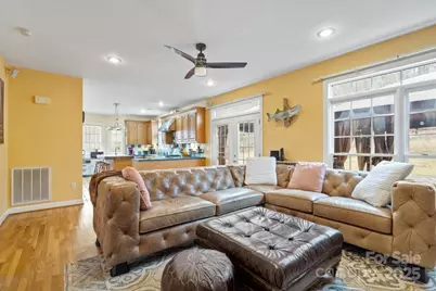 4594 Grandin Road, Lenoir, NC 28645 - Photo 11