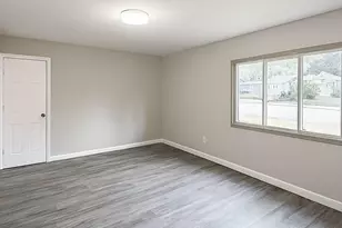 8033 Cedar Glen Dr, Charlotte, NC 28212 - Photo 13