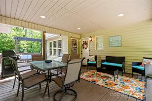 35 Land's End Dr, Burnsville, NC 28714 - Photo 31