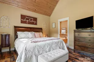 35 Land's End Dr, Burnsville, NC 28714 - Photo 13