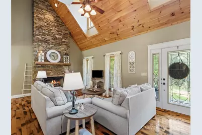 35 Lands End Drive, Burnsville, NC 28714 - Photo 3