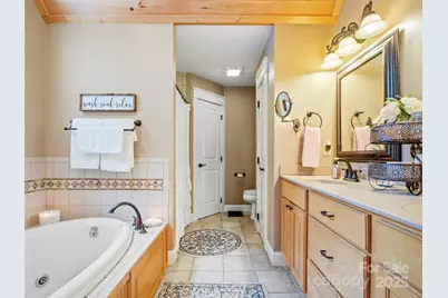 35 Lands End Drive, Burnsville, NC 28714 - Photo 15