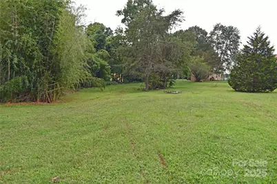 3624 Hickory Lincolnton Highway, Newton, NC 28658 - Photo 15