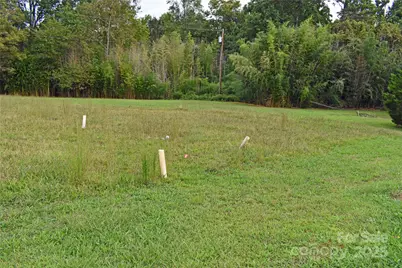 3624 Hickory Lincolnton Highway, Newton, NC 28658 - Photo 5