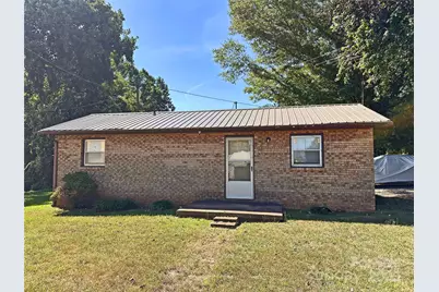 3624 Hickory Lincolnton Highway, Newton, NC 28658 - Photo 1
