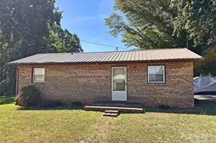 3624 Hickory Lincolnton Hwy, Newton, NC 28658 - Photo 1