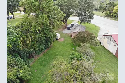 3624 Hickory Lincolnton Highway, Newton, NC 28658 - Photo 37