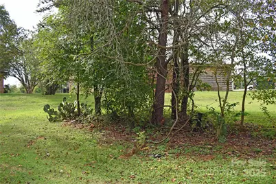 3624 Hickory Lincolnton Highway, Newton, NC 28658 - Photo 23