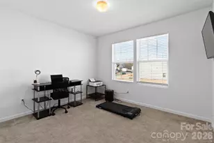 9022 Colwick Hill Ln, Charlotte, NC 28215 - Photo 17
