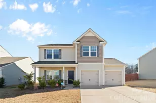 9022 Colwick Hill Ln, Charlotte, NC 28215 - Photo 3