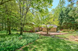 138 Woodhaven Dr, Hendersonville, NC 28739 - Photo 25