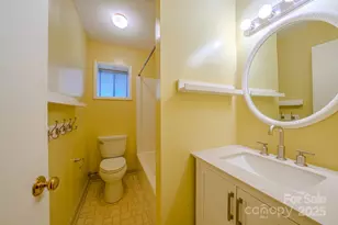 138 Woodhaven Dr, Hendersonville, NC 28739 - Photo 19