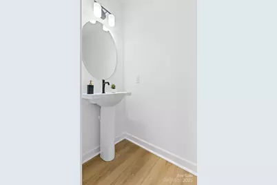 3820 Odom Way, Charlotte, NC 28208 - Photo 13