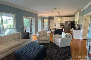 649 46th Ave Dr NE, Hickory, NC 28601 - Photo 23