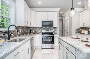 7221 Static Wy, Sherrills Ford, NC 28673 - Photo 11