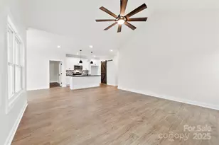 412 W Westview St, Gastonia, NC 28052 - Photo 17