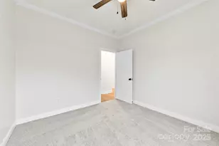 412 W Westview St, Gastonia, NC 28052 - Photo 25