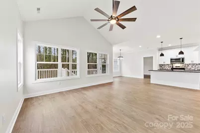 412 W Westview Street, Gastonia, NC 28052 - Photo 13