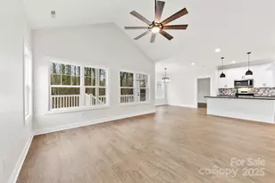 412 W Westview St, Gastonia, NC 28052 - Photo 13